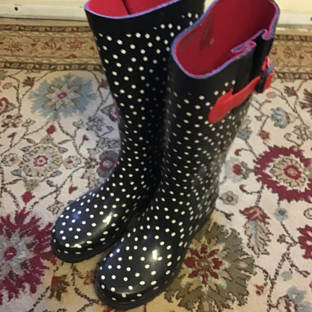 Rain boots
